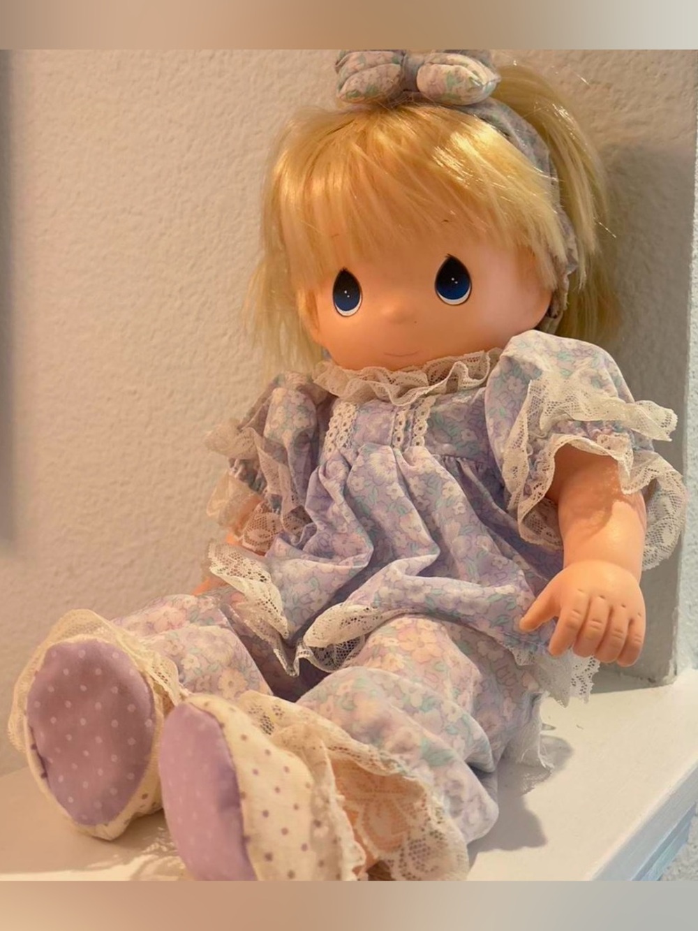 Vintage Precious Moments Baby Doll in Light Purple White Anna Marie Vinyl 1992
